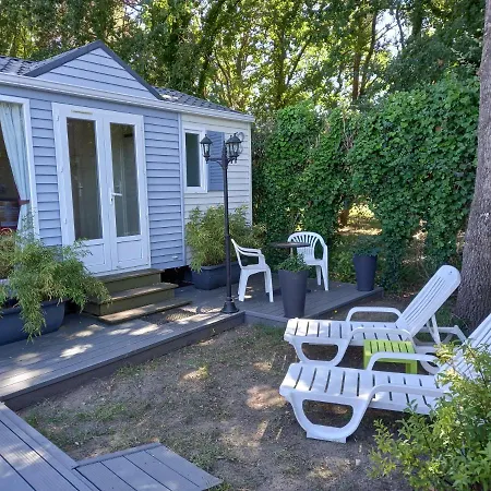 בקתה L'ioasis, Location Saisonniere Ouverte Toute L'annee Sur L'ile D'oleron *