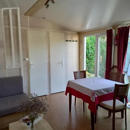בקתה L'ioasis, Location Saisonniere Ouverte Toute L'annee Sur L'ile D'oleron